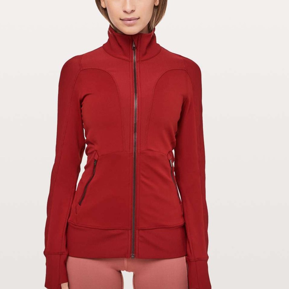 Lululemon Movement To Movement Jacket
Dark Sport Red - 8